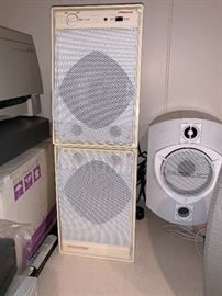 Recoton speakers