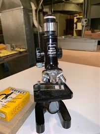 Aerolite Zoom microscope 50x to 120x model 863