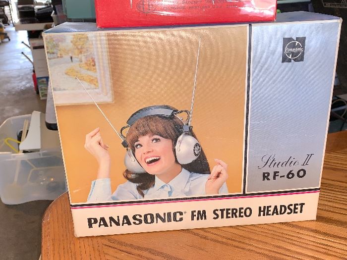 Panasonic FM Stereo Headset Studio 11 RF-60 in box - I showed this to my daughter, needless to say she laughed her head off