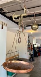 Wonderful vintage hanging scale w/copper bowl
