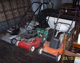 Lawn mowers (1 electric)