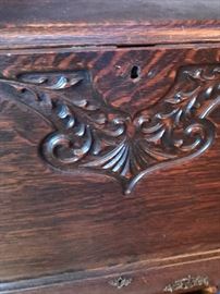 detail of china cabinet 