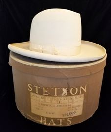 1920s Stetson cowboy hat with box