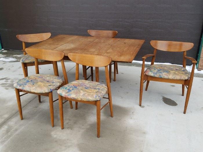 1960s Stanley Danish Modern Table & 5 Chairs