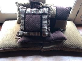 Pillows! Big and bigger!