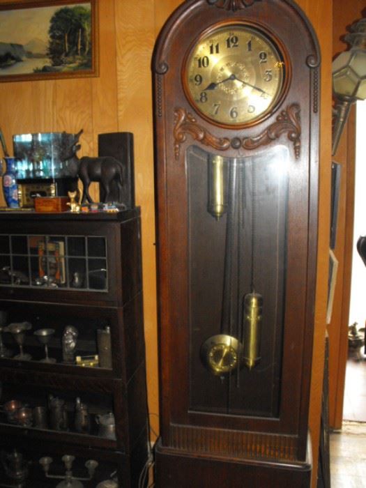 WORKING late 1800's, early 1900's grandfather clock