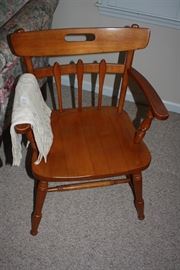 Captain's chair to go with the dining room suite.  There in only one like this in the set.  