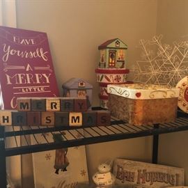 Happy Holidays with these fun decorations for your home