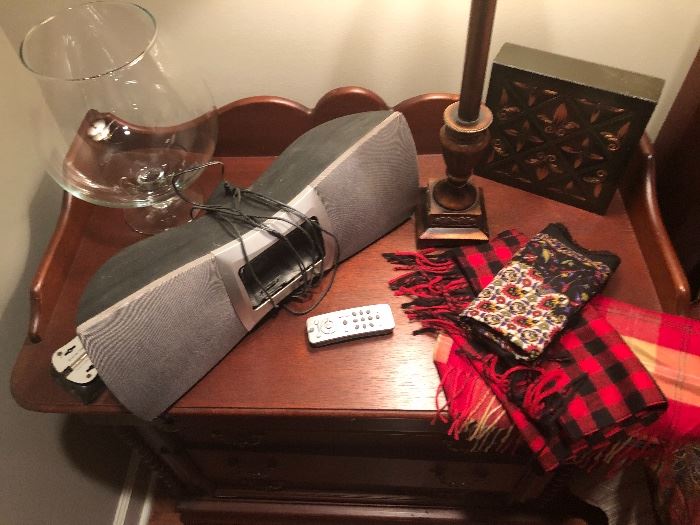 lots of interesting items. a satellite radio. scarves that still have tags. silks.