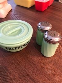 Vintage jade drippings jar and salt and pepper