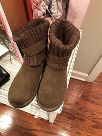 Brand new never worn Uggs