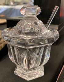 Baccarat Crystal Missouri Mustard/Jam Jar w/ Lid , spoon	5.75in H x 5in Diam