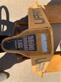 Lift-Rite Pallat jack	