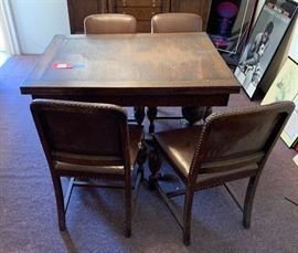 Antique Oak Dining Table with 4 Nailhead Chairs	45.5x35x30	HxWxD