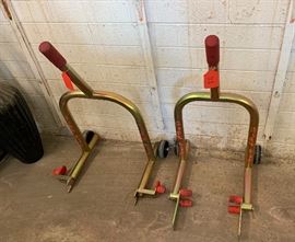 ▪	Pit Bull Motorcycle Stand #1	 	
	▪	Pit Bull Motorcycle Stand #2	