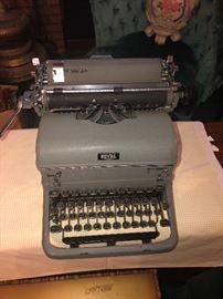 Royal typewriter.