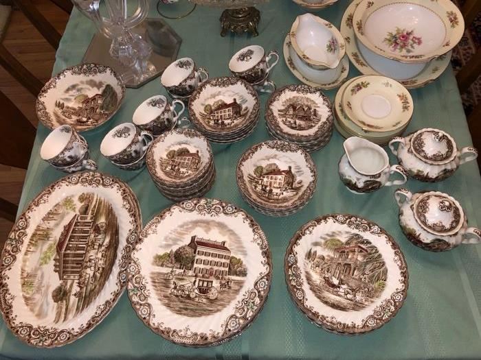 Ironstone “Heritage Hall” dish set 