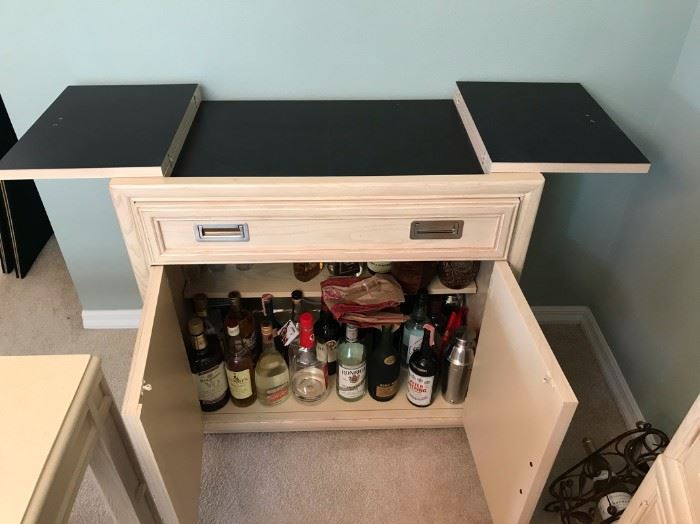 $50.  Small sideboard, buffet (photo 2).  (Does not come with liquor.)
All items MUST be picked up on March 21st or 22nd only.  If you are unable to do this please email rcullen@virtualparalegalny.com PRIOR to purchasing.
Sale has a house full of items available for sale, you are welcome to shop when you pick up your purchased items.  Lots of home decor, 2 closets FULL of ladies clothes and shoes, all like new and name brand, garage stuff, kitchen stuff etc.
GREAT PRICES!