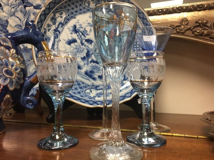 Large collection of cordials, blue and white Asian style pieces 
