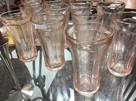 12 Madrid pink tumblers, reproduced in the early 80s