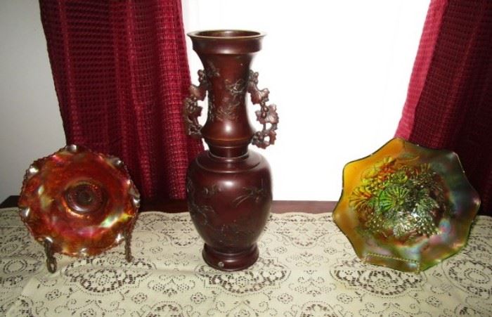 2 carnival glass bowls, tall metal vase w/ bird & floral design