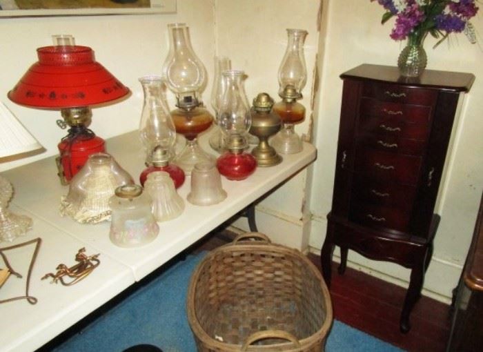 A sample of kerosene lamps, upright jewejry chest