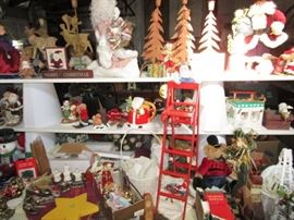 Vintage & modern Christmas decor