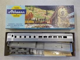 Athearn SL Diner santa fe kit HO scale