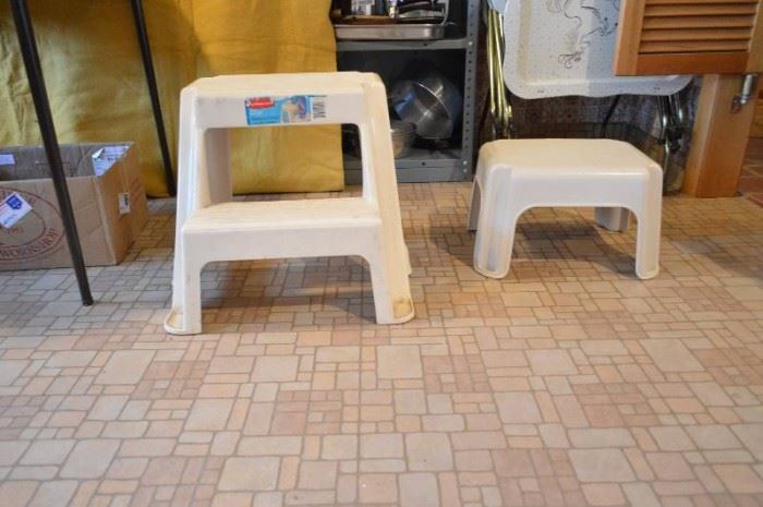 2 step stools