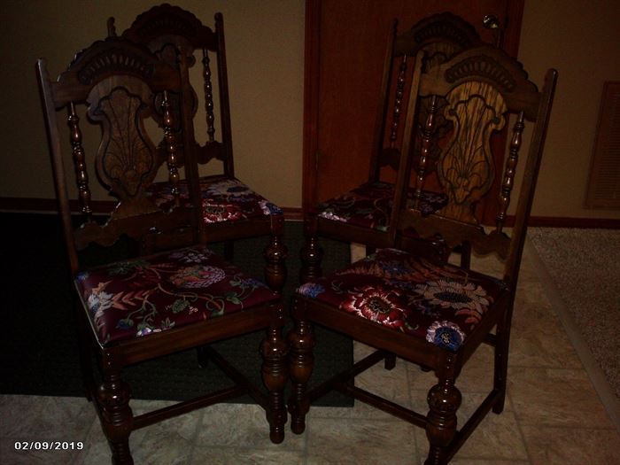 4 vintage fiddleback dining chairs