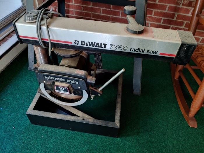 DeWalt Radial Saw