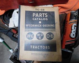 McCormick Deering Parts Catalog(TC-33)