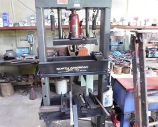 North American Heavy Duty 30 Ton Press