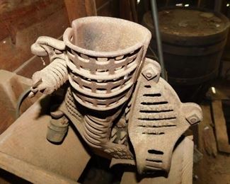 Black Hawk Corn Sheller