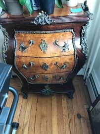 GREAT FRENCH STYLE BRONZE ORMOLU CHEST 