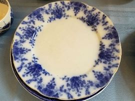 Flow Blue plate