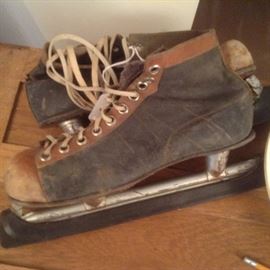 Vintage racing ice skates