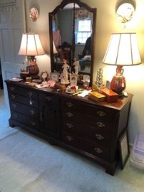 Craftique dresser and mirror mahogany