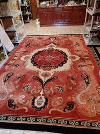 This is an amazing rug at a bargain deal check out the turquoise and the black around the edges