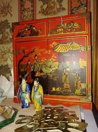 Beautiful Chinese jewelry box