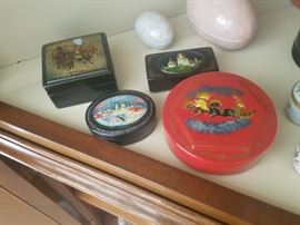 Russian lacquered boxes 