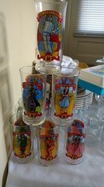 Coca cola Wizard of Oz collectible glasses