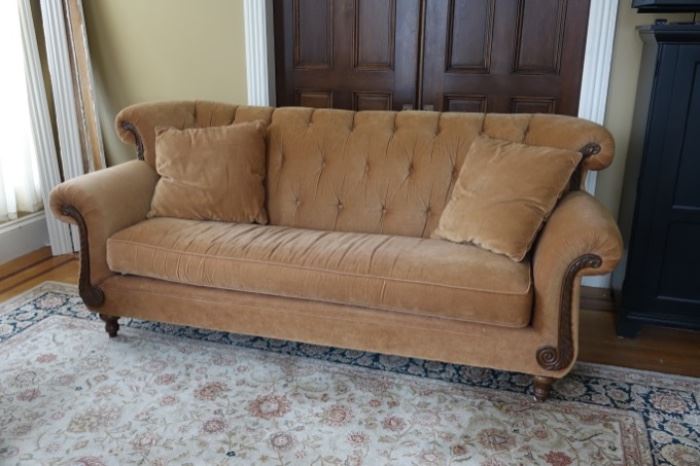 Great bench cushion sofa