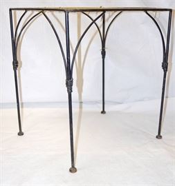 Metal Frame Table with wicker top Wicker Needs r ...