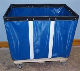 ULINE Vinyl Basket Truck Utility or Laundry Ca ...