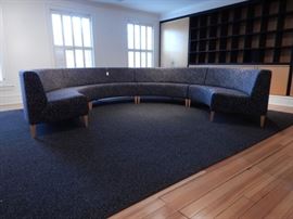 FABULOUS MODERN SECTIONAL BY BRAYTON INTERNATIONAL