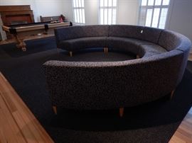 FABULOUS MODERN SECTIONAL BY BRAYTON INTERNATIONAL