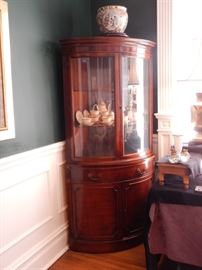 CORNER CABINET