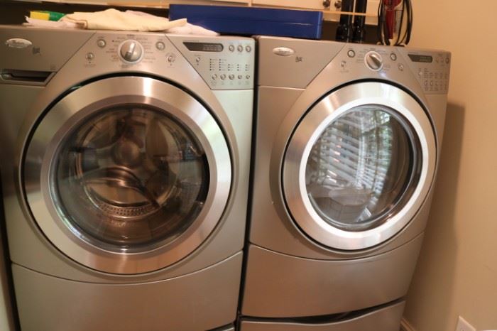 Whirlpool Duet Washer & Dryer