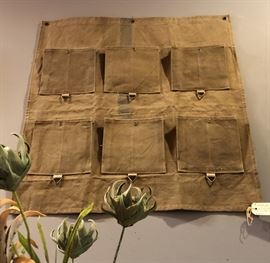 Canvas Pocket 